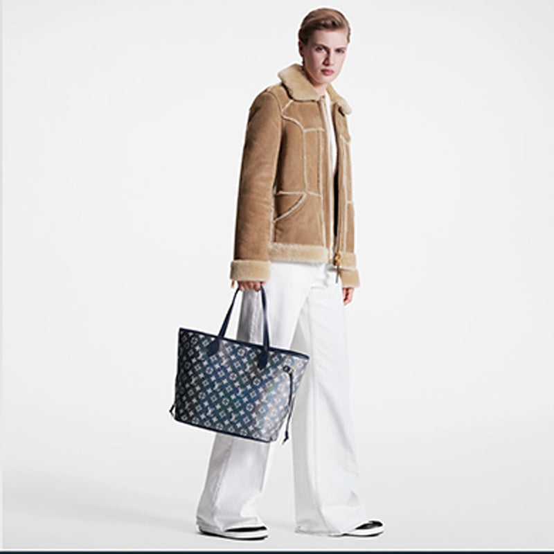 LV NEVERFULL ミディアム ハンドバッグRef:  M22921