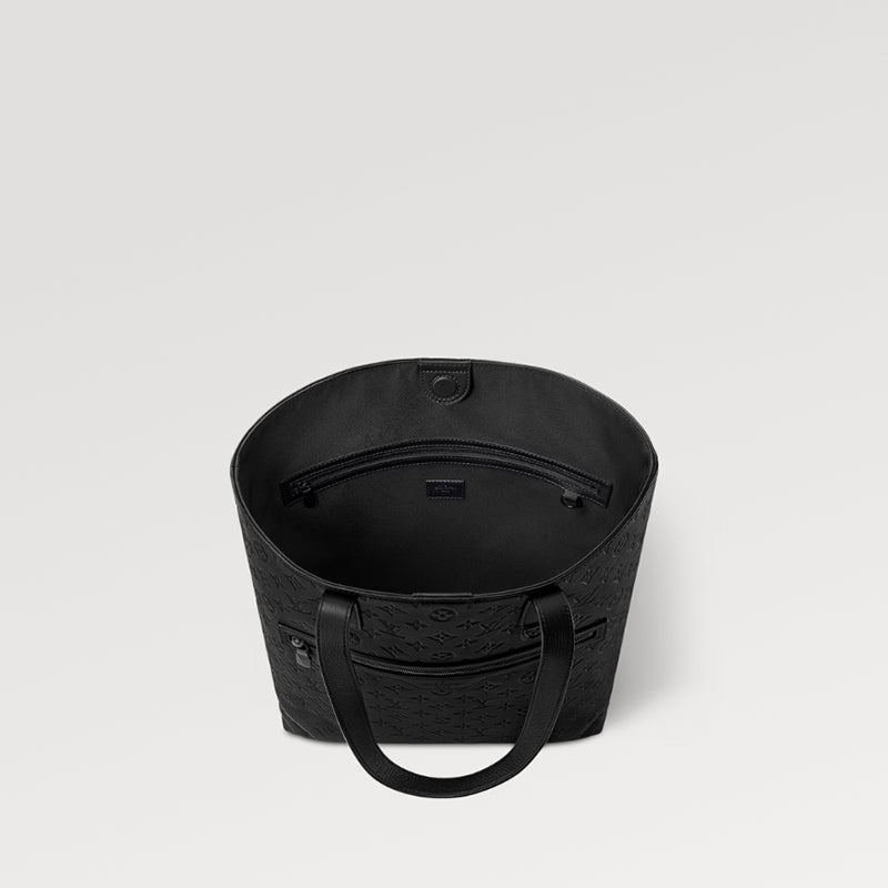 LV  エクスキュルシオン  Ref:M24777