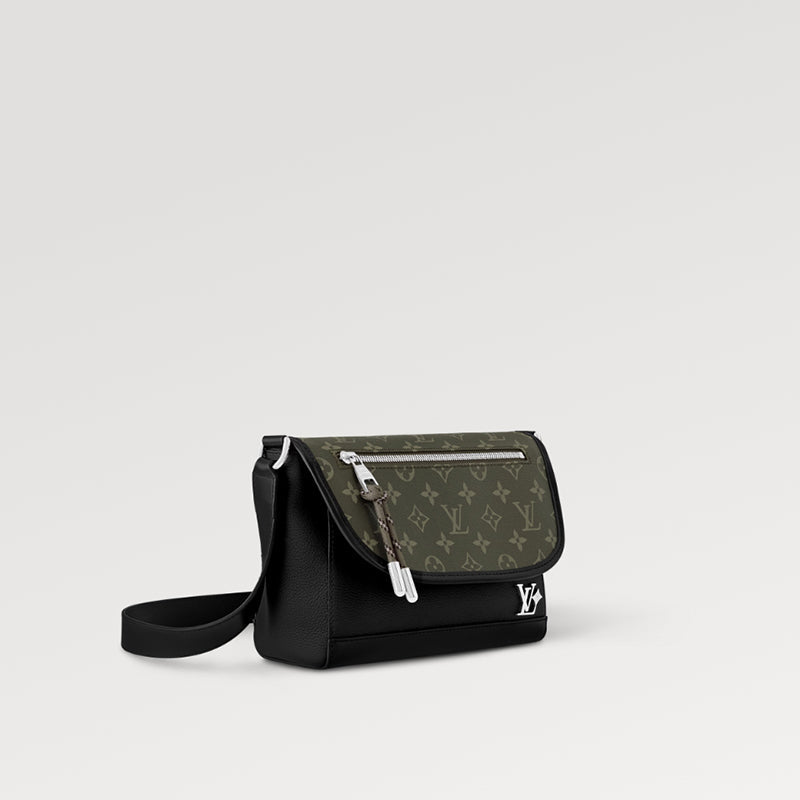 LV パルスメッセンジャーバッグ    Ref:M12625