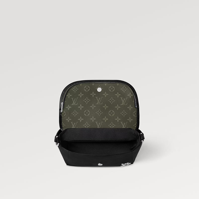 LV パルスメッセンジャーバッグ    Ref:M12625